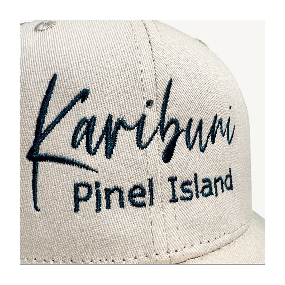 CUSTOM MY HAT 🧢
🇫🇷 Casquette baseball trucker + Broderie
🇬🇧 Embroidery + trucker baseball cap